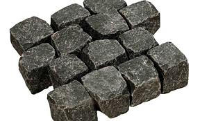 Turkse Basalt 8x10 cm (ca. 230 kg p/m2)