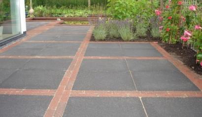 Betontegel 50x50x4,8cm antr HK PLAZA