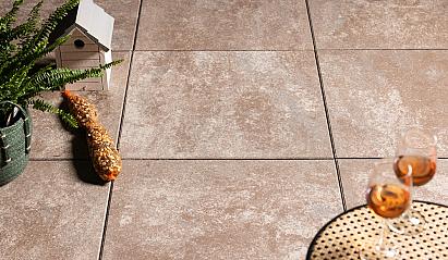 Trippel T 60x60x4 Bruin nuance
