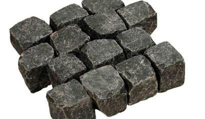 Turkse Basalt 8x10 cm (ca. 230 kg p/m2)